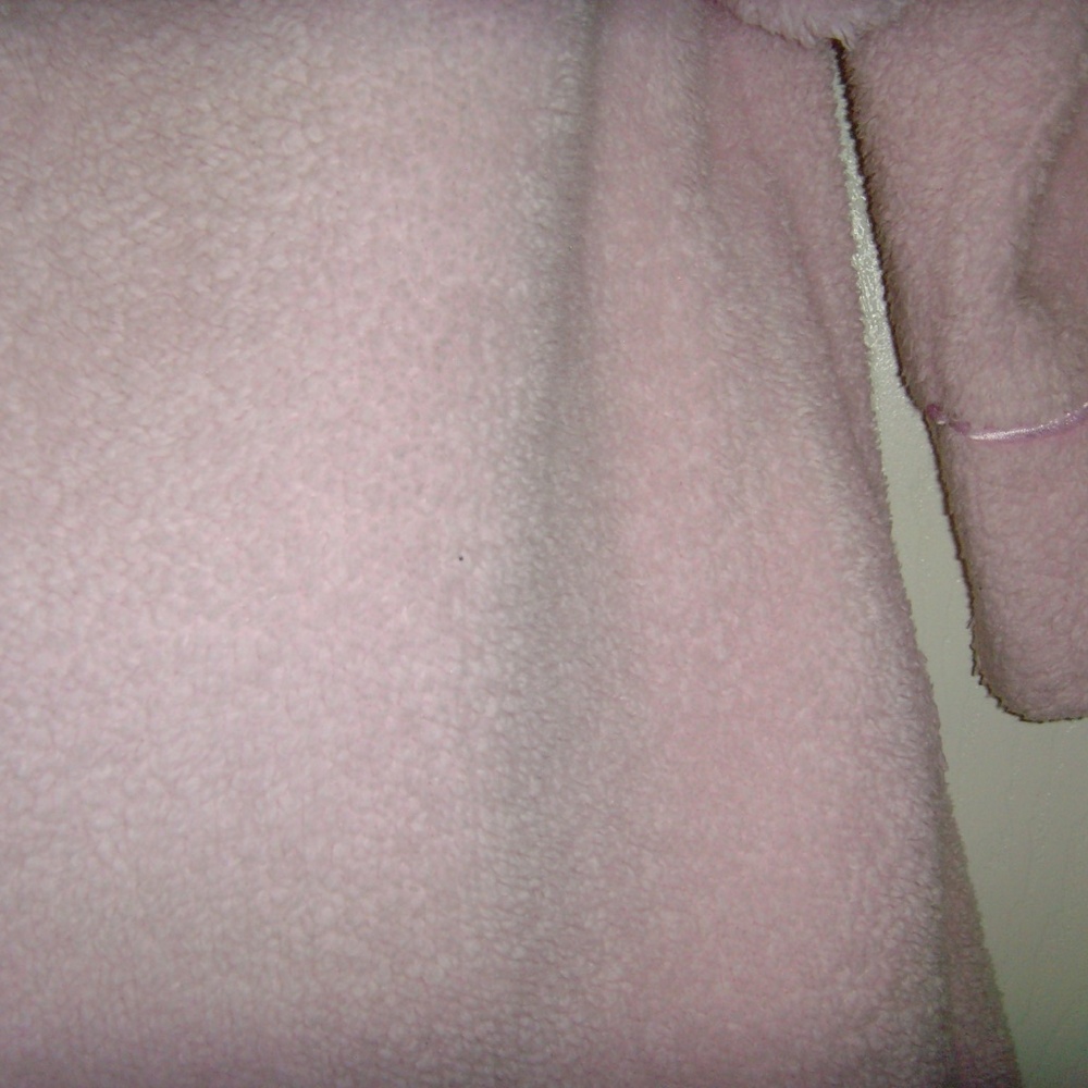 NAUTICA Sleepwear Fluffy Pink Robe in L-XL - Picture 12 of 15